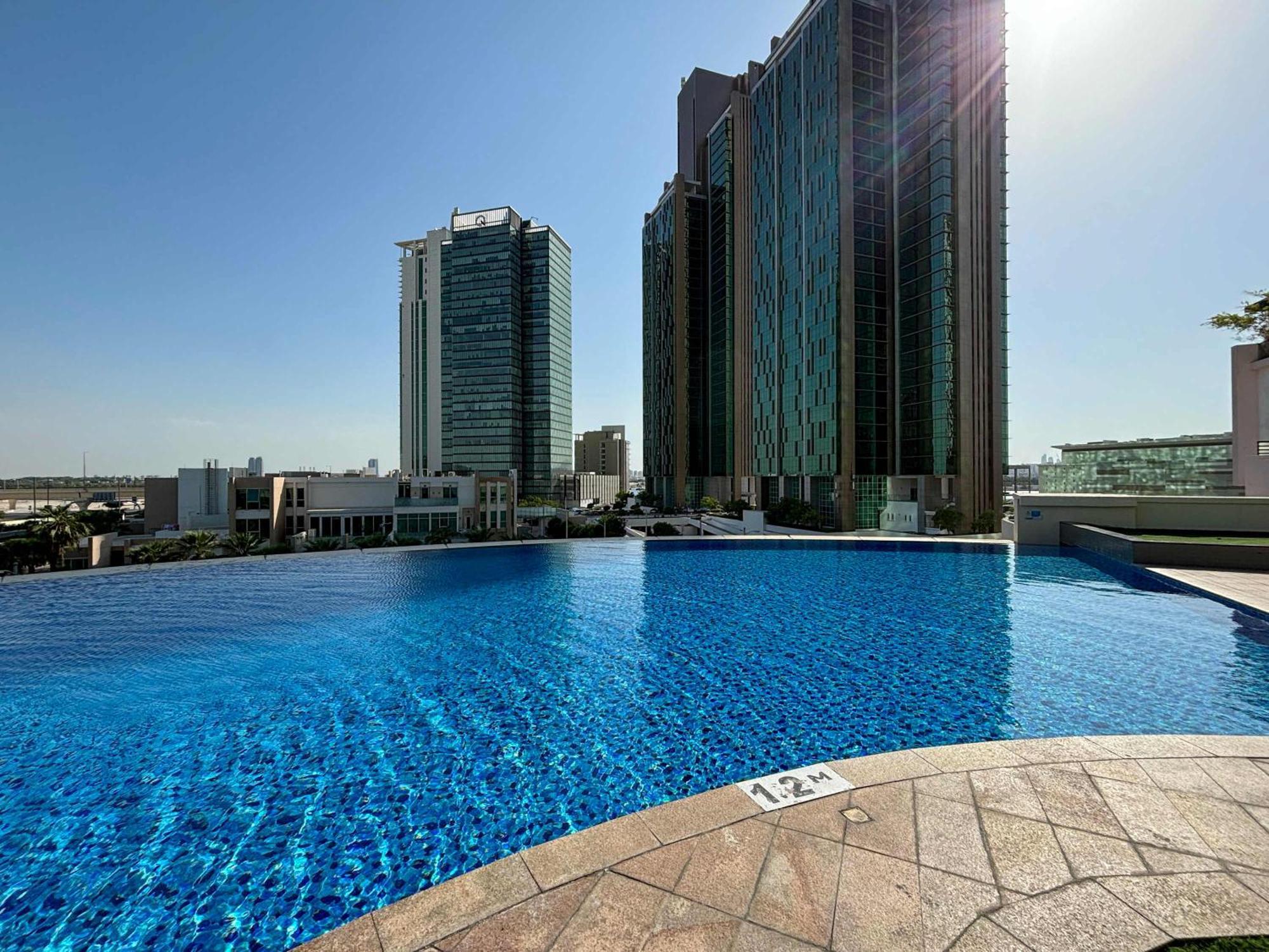 Frank Porter - Marina Square 8 Apartamento Abu Dhabi